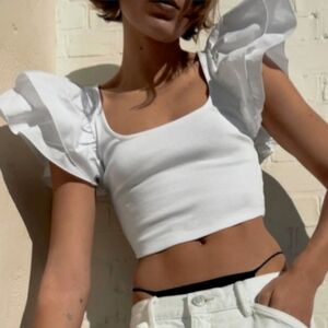WOMEN'S Zara WHITE RIBBED CROP TOP Shirt RUFFLE SLEEVES SZ M $30